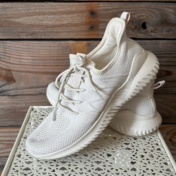 Ivory Mesh Sneakers - Size EU 40 - Picture 1 of 8